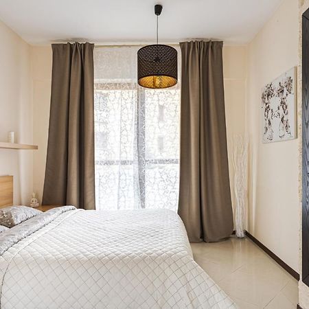 Апартаменти Apartament Wiktoria Wilanow Варшава Екстер'єр фото