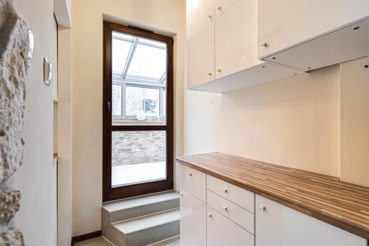 Апартаменти Apartament Wiktoria Wilanow Варшава Екстер'єр фото
